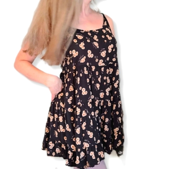 BRANDY MELVILLE Flowy Tunic Top ONE SIZE - Picture 2 of 7